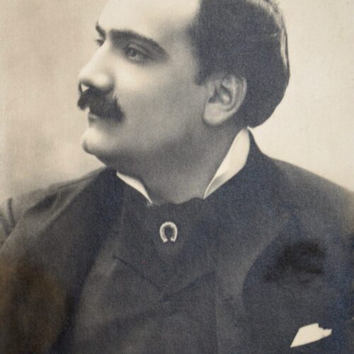 Caruso prépare un concert à Paris – vue 2