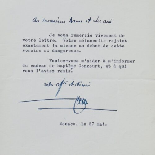 Le prince Pierre de Monaco mélancolique et fébrile – vue 2