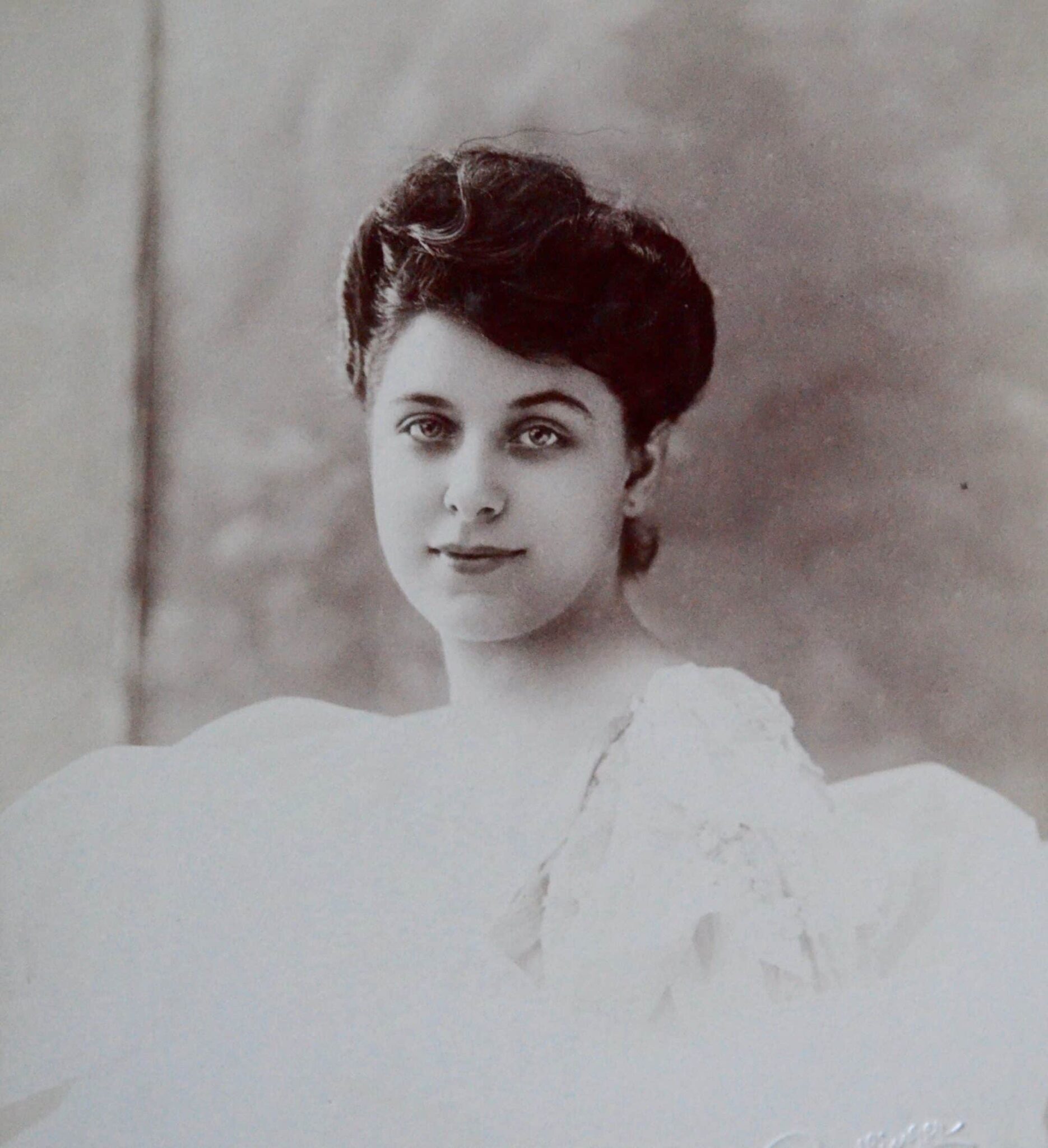 Portrait et lettre de la cantatrice Geraldine Farrar Portrait et lettre de la cantatrice Geraldine Farrar