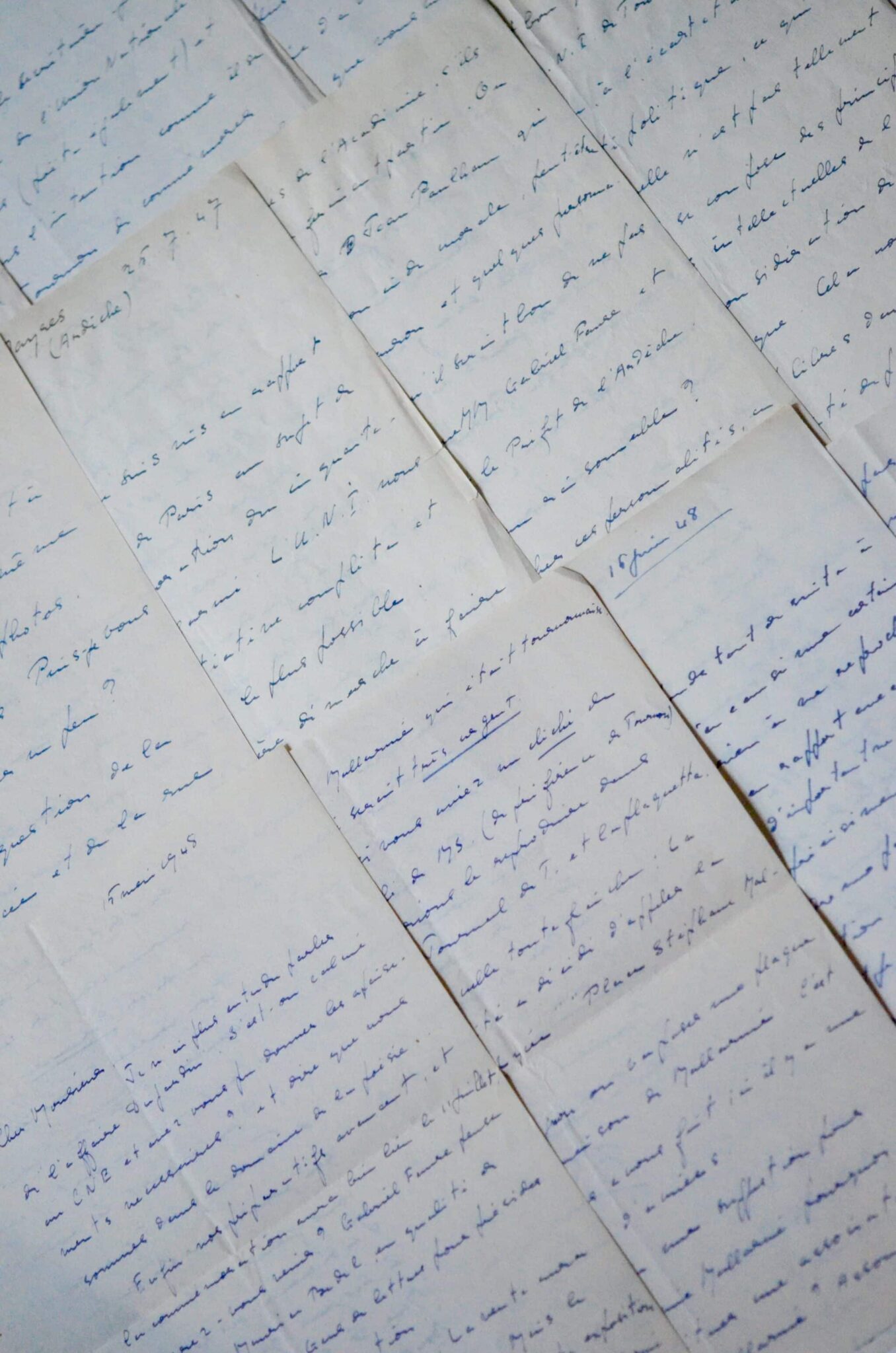 François Dodat oeuvre pour la mémoire de Mallarmé à Tournon François Dodat oeuvre pour la mémoire de Mallarmé à Tournon