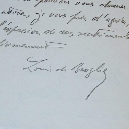 Le Nobel de physique Louis de Broglie décline une invitation en Yougoslavie