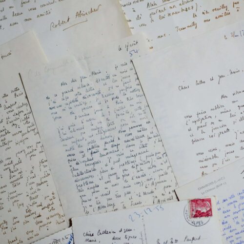 Jolie correspondance de 8 lettres de Robert Abirached