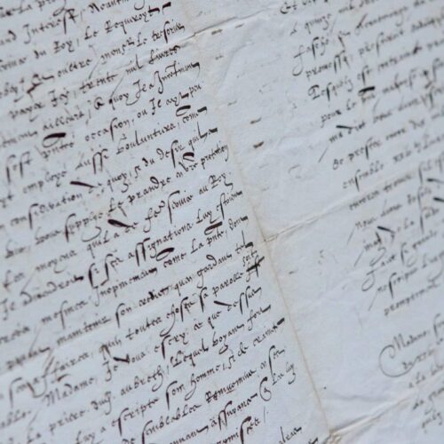Belle et rare lettre de Jean de Morvillier, évêque d'Orléans et garde des sceaux, adressée à Catherine de Médicis