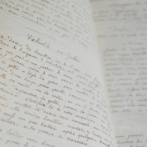 Recueil manuscrit du XVIIIe de recettes de cuisine