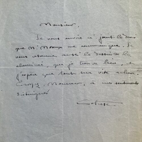 Colette valide le dessin d'une nouvelle cheminée – vue 2