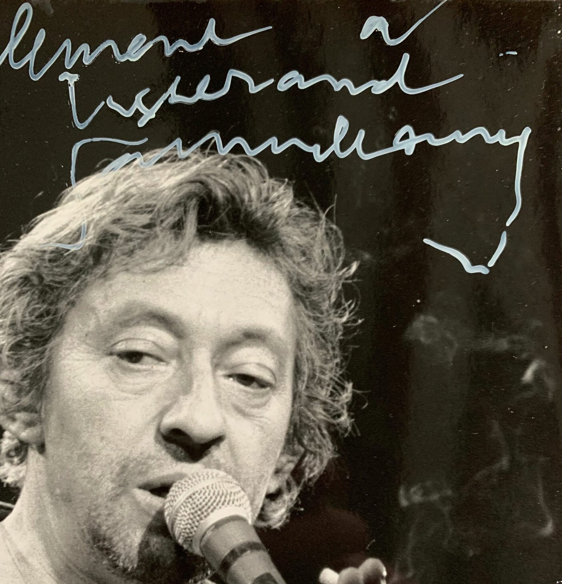 Belle photographie dédicacée de Serge Gainsbourg