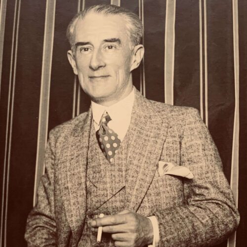 Schitterend fotografisch portret van Maurice Ravel door Lipnitzki