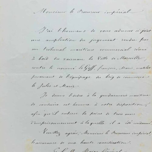 L'amiral Jacquinot fait appliquer un jugement prononcé contre un matelot