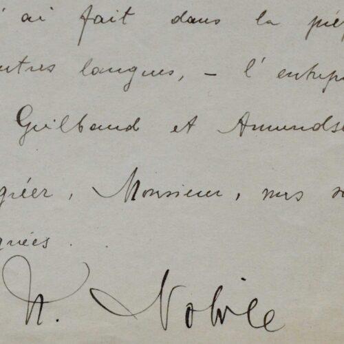 L'explorateur polaire italien Umberto Nobile rend hommage à Guilbaud et Amundsen