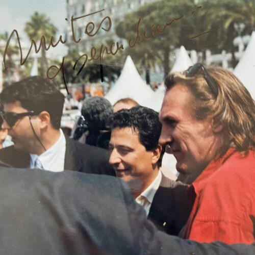 Photographie originale de Gérard Depardieu avec deux dédicaces, lors de la sortie d'Astérix et Obélix