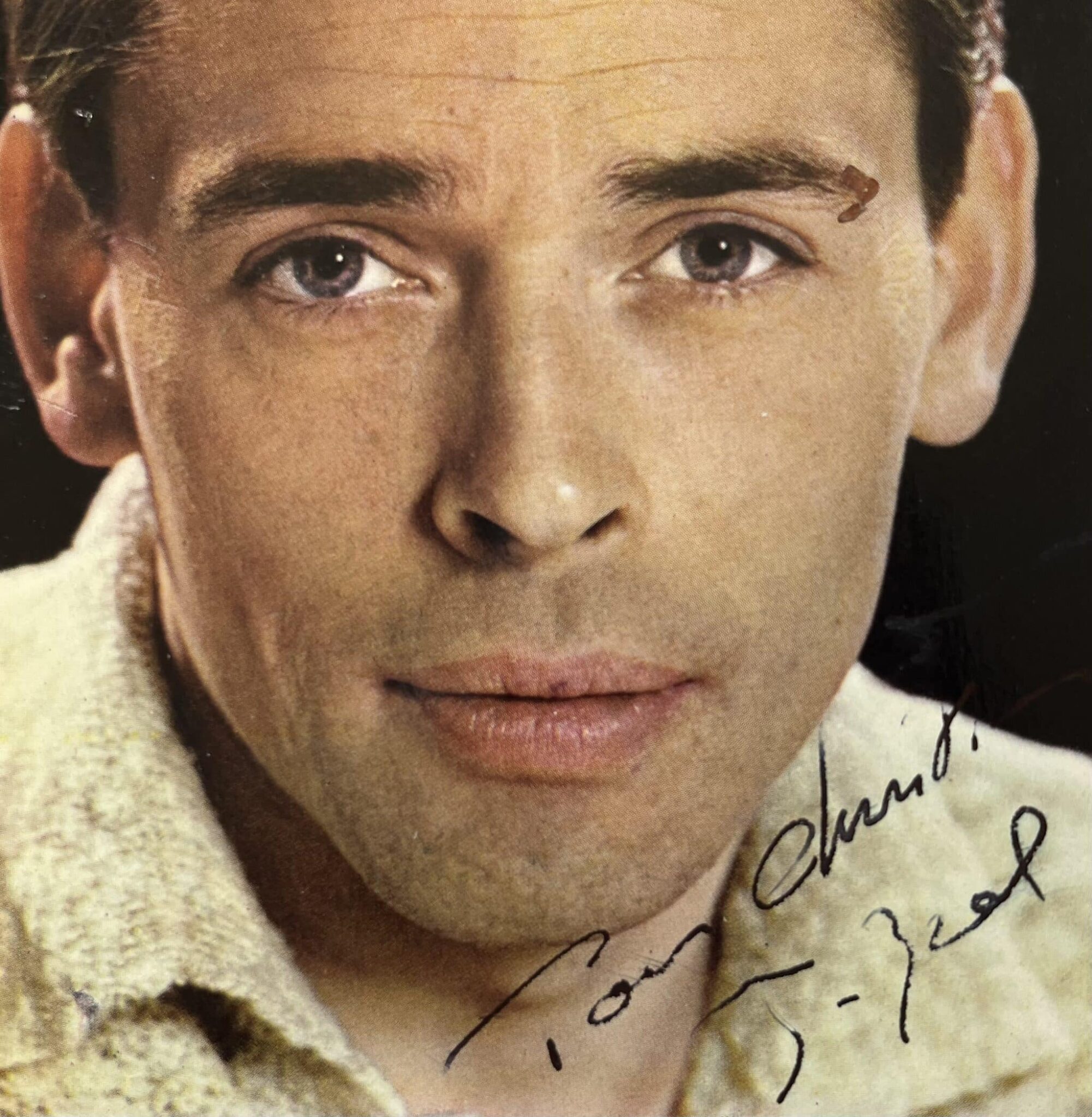Portrait promotionnel dédicacé de Jacques Brel