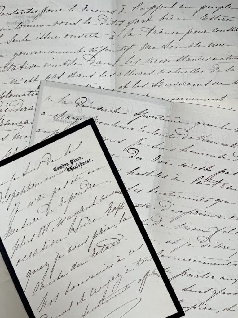 Longue lettre de l&rsquo;Impératrice Eugénie au sujet la visite du Roi d&rsquo;Italie et de tractations pour le rétablissement de l&rsquo;Empire