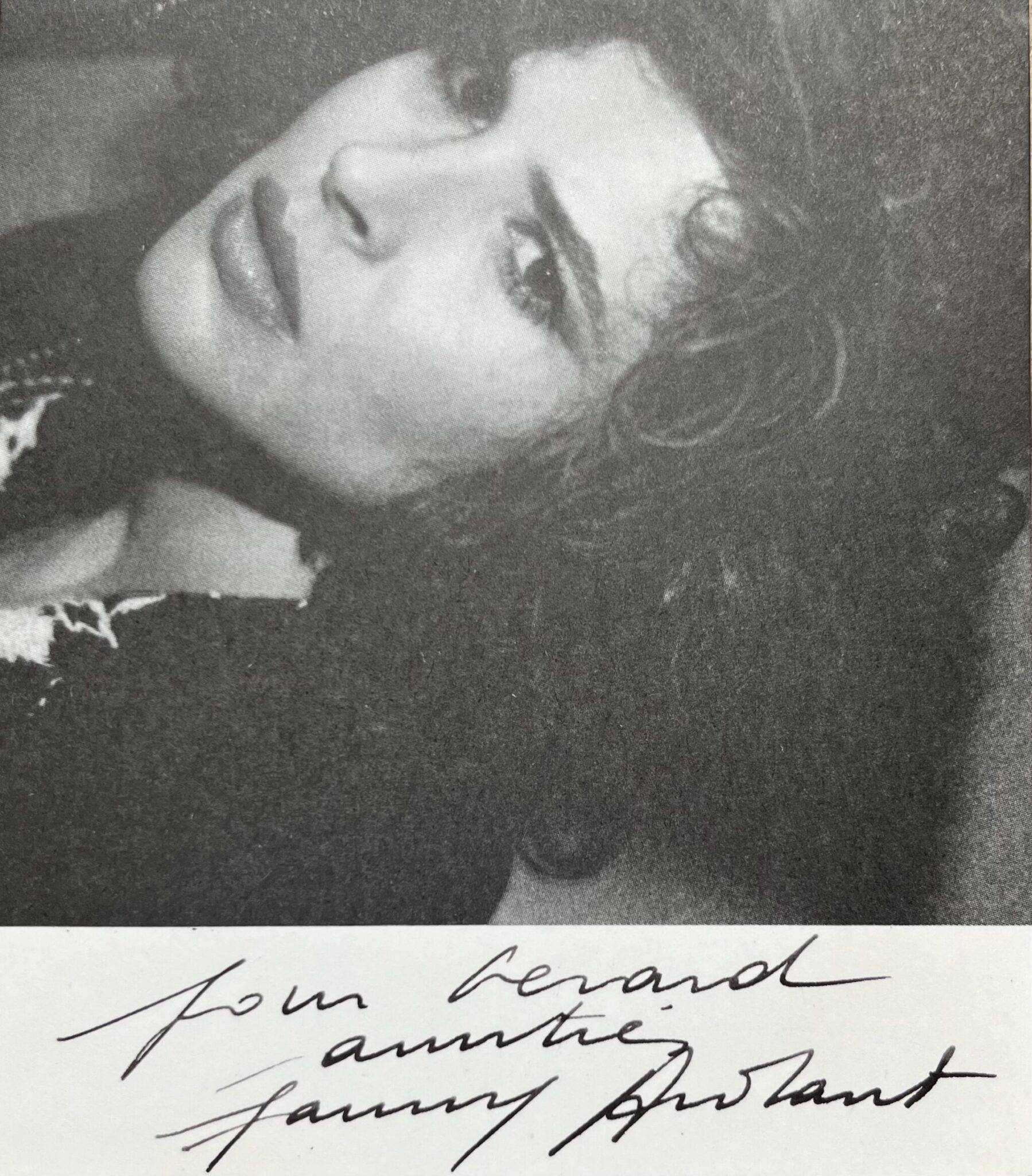 Joli portrait dédicacé de Fanny Ardent