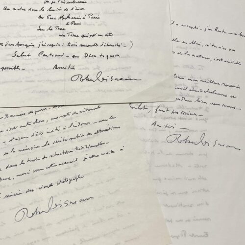 3 superbes lettres de Robert Doisneau au modèle du célèbre "baiser de l'hôtel de ville"