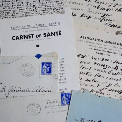 Belle correspondance de Louise Hervieu sur le carnet de santé