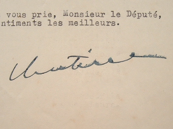 Cornut-Gentille, haut commissaire en A.E.F., prend acte d'un refus.
