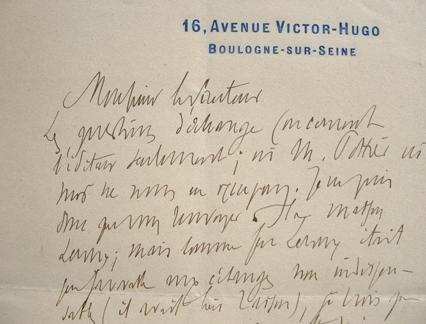 L'archéologue Salomon Reinach évite les échanges.