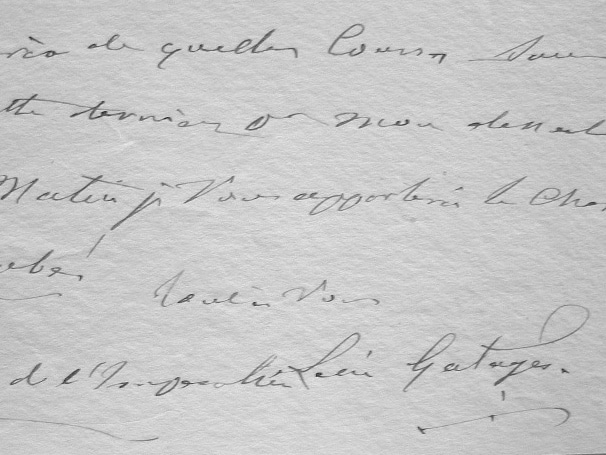 Le harpiste Léon Gatayès à la poursuite de son manuscrit.