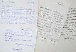 Maurice Toesca admiratif des oeuvres de son ami Félicien Marceau.