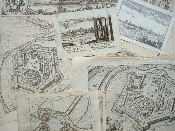 Gravelines aux XVIIe et XVIIIe siècles en 7 plans et vues.