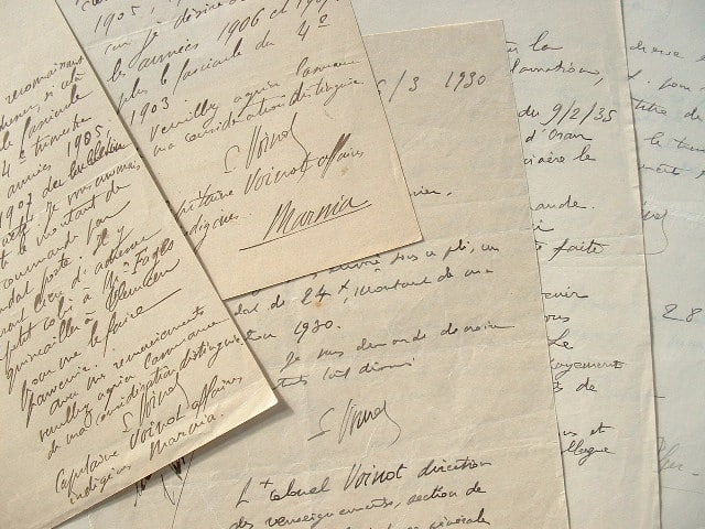 Correspondance de l'historien du Maroc, Louis Voinot.