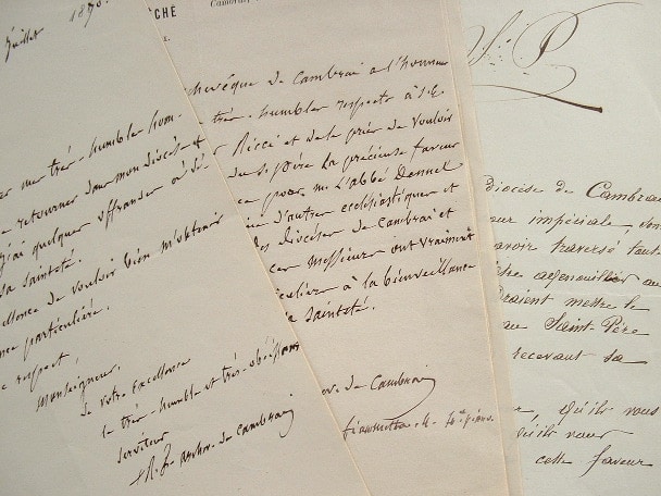 L'archevêque de Cambrai demande audience au pape pour ses diocésains.