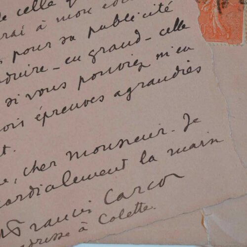 Francis Carco aime le travail du photographe Pierre Auradon.