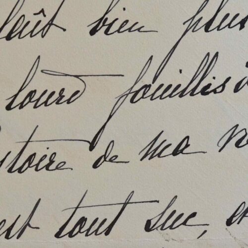 La romancière Hermine Lecomte de Nouy s'enthousiasme pour un nouveau livre.