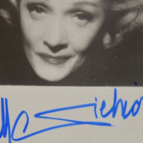 Photo signée de Marlène Dietrich.
