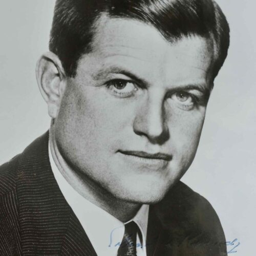 Belle photo signée de Ted Kennedy.